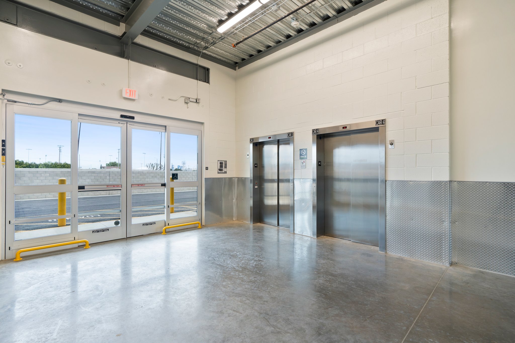 Palisade Randolph Storage loading area lobby