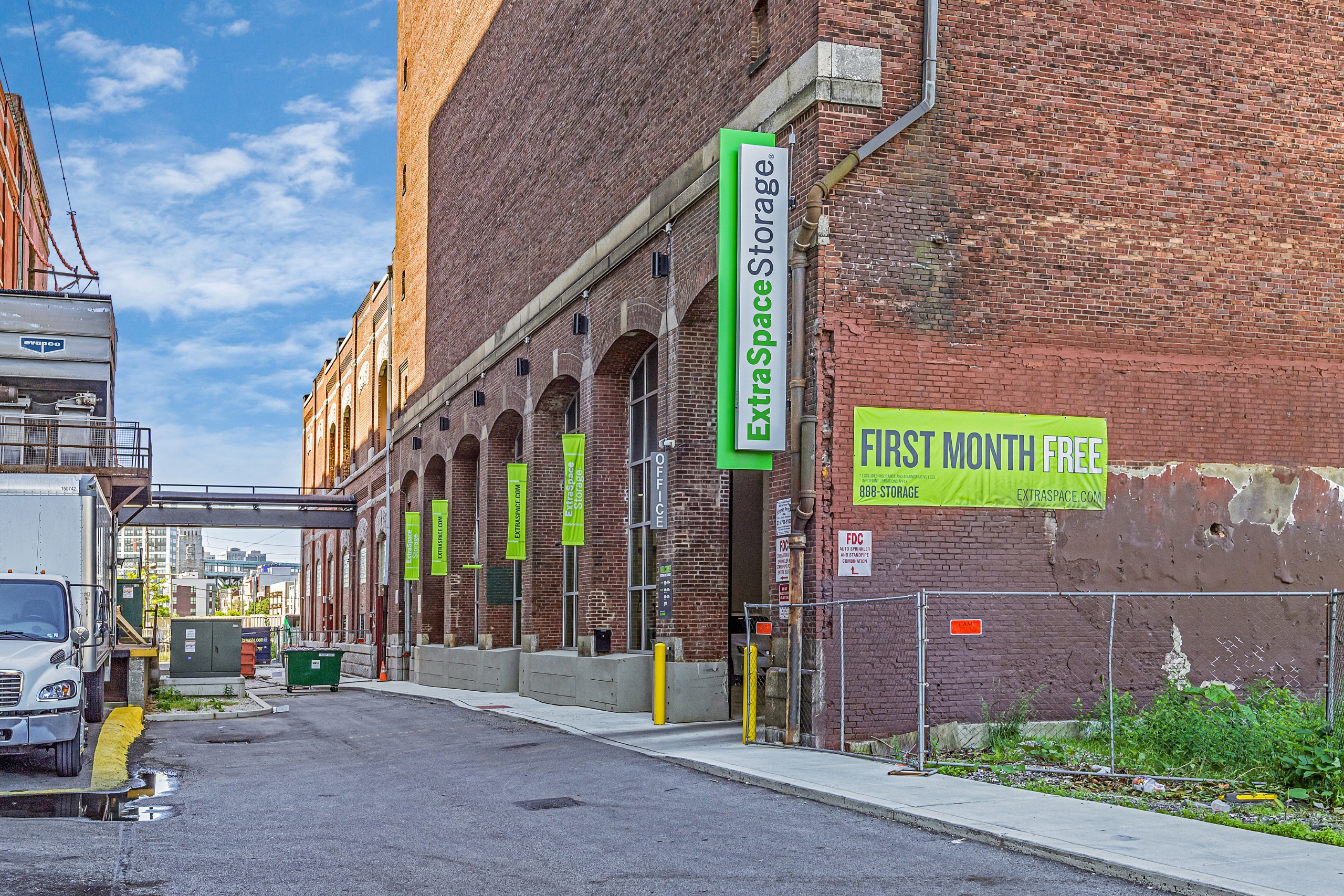 Palisade Spring Garden Storage